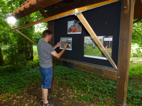 Schaukästen und Plakatwand aktualisiert